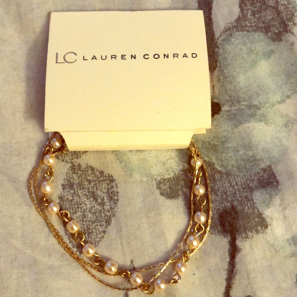 Pearl bracelet
